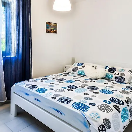 Anna Apartment