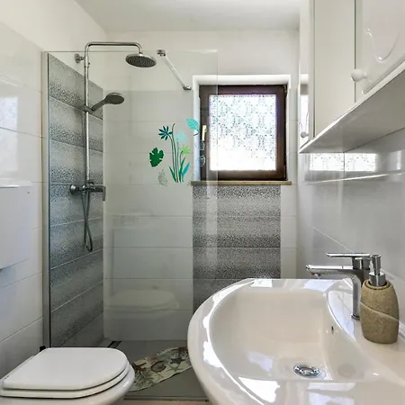Apartman Anna *